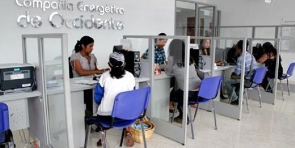 CEO-desafía-a-las-comunidades-confinadas-abusando-con-tarifas-1