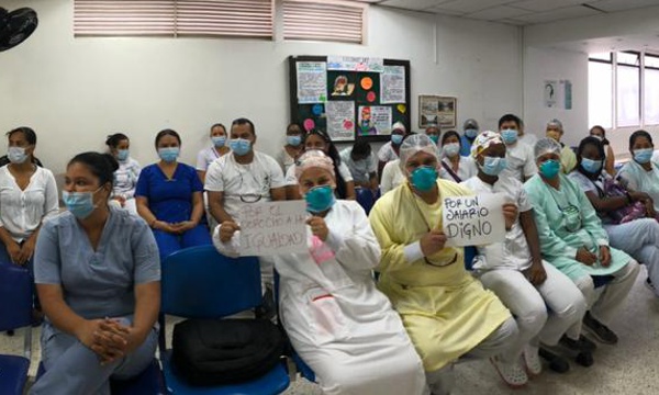 Despiden-a-Orlan-Mina-con-protesta-laboral-en-el-HFPS-2.jpg