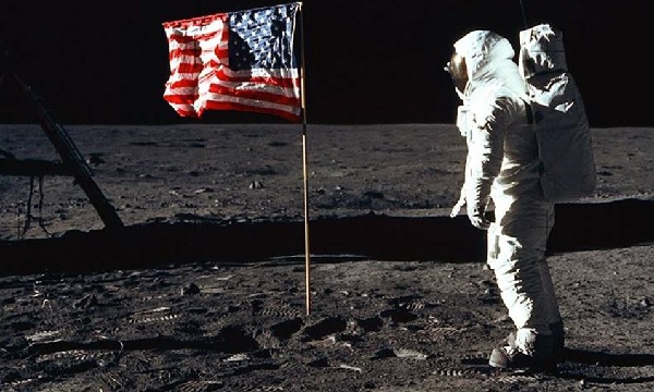 Qué-pasó-con-el-hombre-que-se-posó-en-la-Luna.jpg