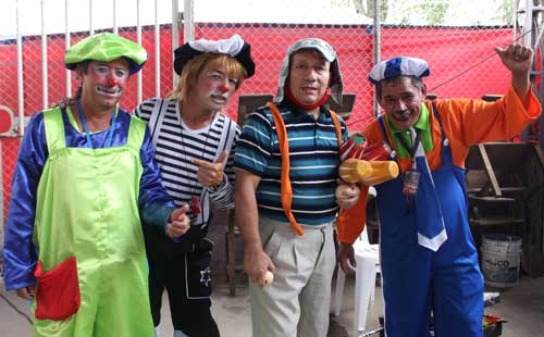 Payaneses-fueron-solidarios-con-los-artistas-circenses5-1.jpg