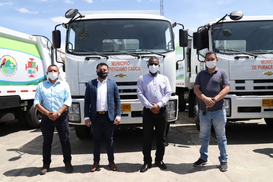 Entregan-4-carros-recolectores-de-basura-en-el-Cauca3.jpg
