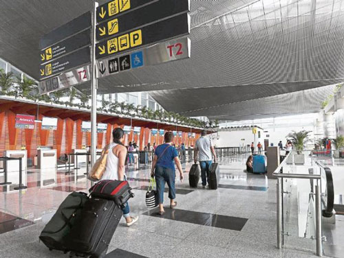 Se-aprueban-protocolos-de-bioseguridad-en-el-Aeropuerto-Alfonso-Bonilla.jpg