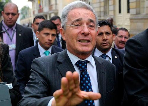 uribe.jpg