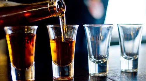 Autorizado-el-plan-piloto-de-consumo-de-licor-en-discotecas-y-bares Autorizado-el-plan-piloto-de-consumo-de-licor-en-discotecas-y-bares
