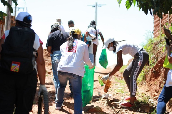 La-lucha-contra-el-dengue-no-se-detiene-en-Quilichao-Jornada-de-recoleccion-de-inservibles2.jpg