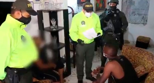 Capturan-a-responsables-que-lanzaron-granada-en-un-CAI-de-policia.jpg