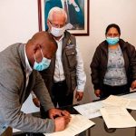 Comunidades firman acuerdo