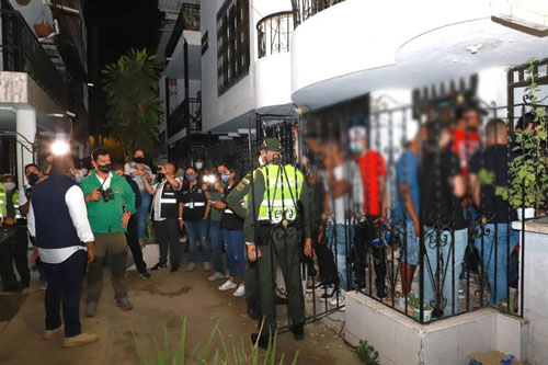 Desactivada-fiesta-de-halloween-con-más-de-300-jóvenes-en-Cali5