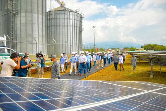 Granja-Solar-en-Santander-de-Quilichao-sera-referente-nacional3.jpg