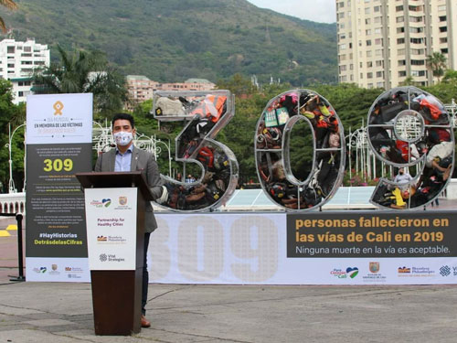 Homenaje-a-las-personas-fallecidas-en-siniestros-viales6.jpg