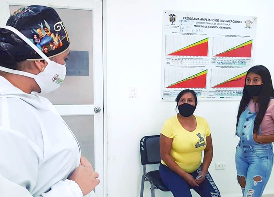Notable-asistencia-a-jornada-de-vacunacion-y-barniz-de-fluor-en-Popayan2.jpg