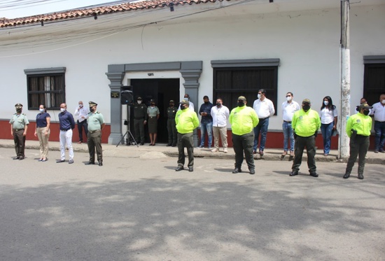 Policia-Nacional-conmemora-sus-129-anos-de-servicio-en-Santander-de-Quilichao7