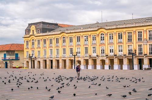 plaza.jpg