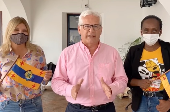 Alcalde-de-Popayan-Juan-Carlos-Lopez-Castrillon-fue-el-ganador-del-Premio-Construyendo-Suenos-2.jpg