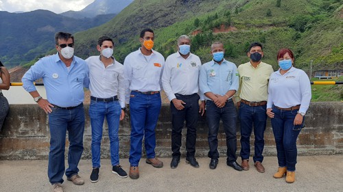 CEO-ENTREGA-OBRAS-PARA-LA-INTERCONEXION-ELECTRICA-DE-559-FAMILIAS-SUARENAS-2.jpg