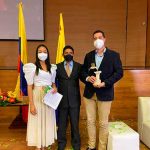 CRC OTORGÓ EL COLIBRÍ DORADO EN LA CATEGORIA EMPRESARIAL A LA COMPAÑÍA ENERGÉTICA DE OCCIDENTE