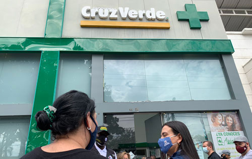 Cierran-farmacia-por-incumplir-protocolos-de-bioseguridad46
