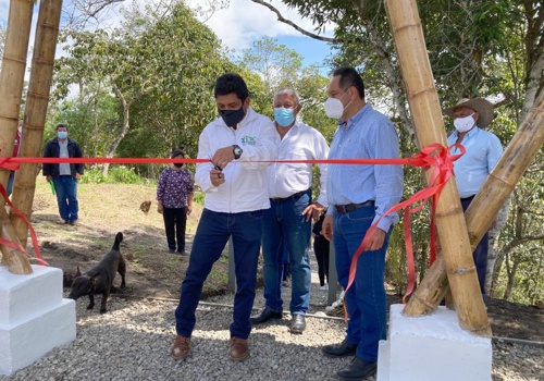 Inauguran-sendero-ecologico-en-La-Laguna-municipio-de-El-Tambo4.jpg