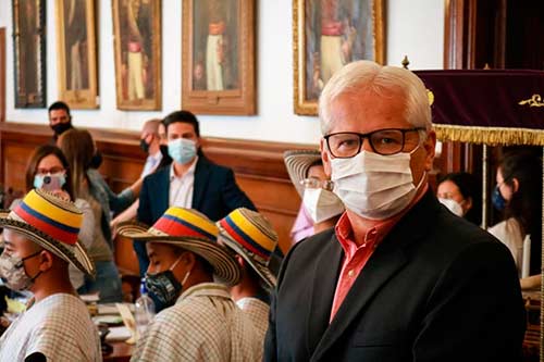 Nueva-Secretaria-5.jpg