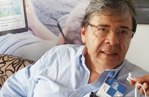 Carlos-Holmes-Trujillo-Garcia.jpg