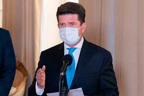 El-ministro-de-defensa-y-la-protesta-social.jpg