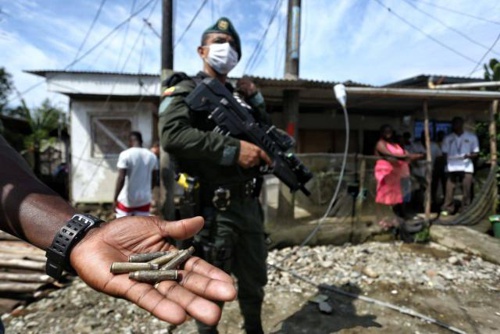 Le-exigen-a-Duque-atencion-urgente-a-Buenaventura Le-exigen-a-Duque-atencion-urgente-a-Buenaventura