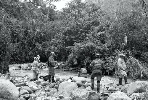 Pesar-en-Cauca-por-nino-que-se-ahogo-al-caer-a-un-rio.jpg