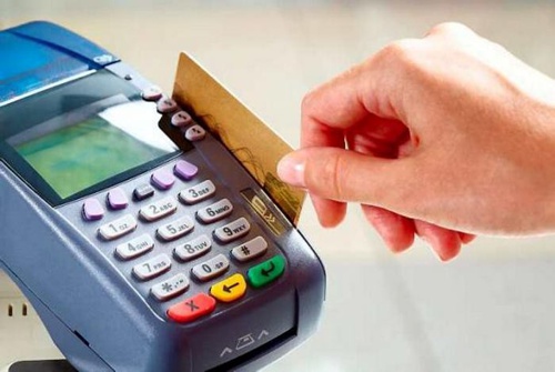 Aumentan-las-quejas-por-tarjetas-de-credito-en-Colombia.jpg