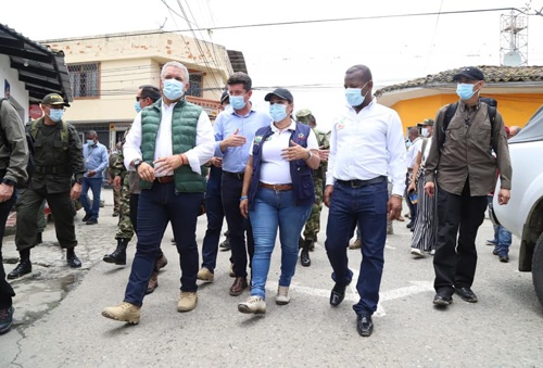 El-cobarde-siempre-tiene-como-arma-el-terrorismo-presidente-Duque2