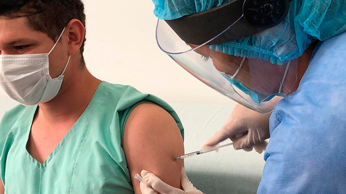 Inicio-vacunacion-contra-COVID-19-en-Quilichao-1.jpg