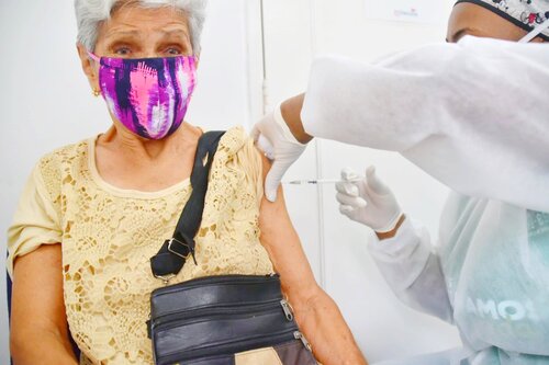 Mas-de-30-mil-dosis-aplicadas-en-las-jornadas-de-vacunacion-sin-barrera.jpg