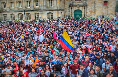 Un-nuevo-momento-politico-en-Colombia.jpg
