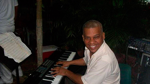 El-nene-llego-al-cielo-de-los-musicos-.. El-nene-llego-al-cielo-de-los-musicos-..