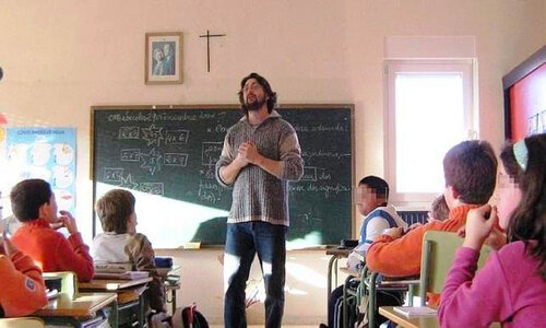 Prioridad-en-la-vacunacion-de-profesores-y-personal-administrativo.jpg