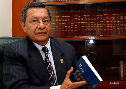 Rosember-Pabon-comandante-uno-propone-un-Benidorm-con-Petro-y-Uribe.jpg