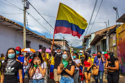 Santander-de-Quilichao-protesta-pacificamente-a-pesar-de-la-presion-policial-3.jpg