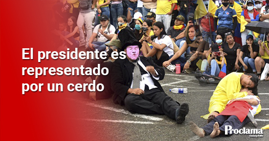 La-Cerdada-teatro-social-en-el-Paro-Nacional6.jpg
