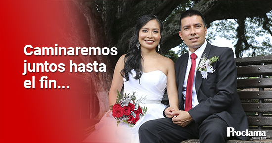 Y-se-casaron-felices-los-profes-Omar-Vallejo-y-Leidy-Jalbin-1.jpg