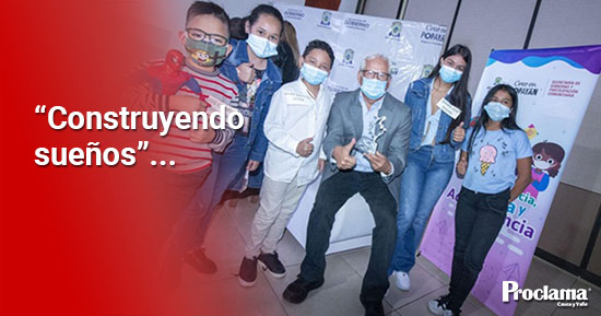 Alcalde-de-Popayan-recibio-reconocimiento-por-beneficiar-a-la-ninez-1.jpg