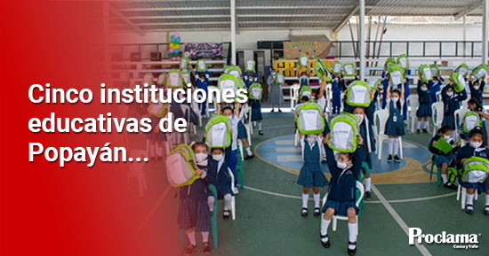 1300-ninos-y-ninas-beneficiados-con-la-entrega-de-kits-escolares4-1.jpg
