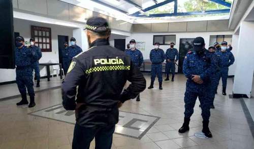 La-Policia-y-el-Inpec.jpg