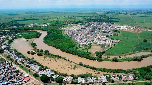 El-Cauca-lleva-mucha-agua.jpg