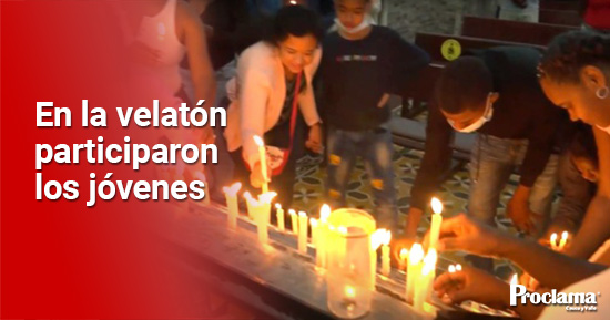 Jóvenes portejadeños iluminan las calles y sus corazones por Dios
