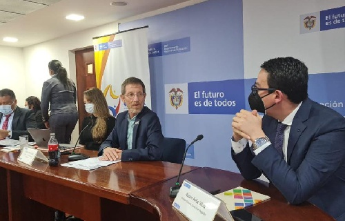 70.000-mas-500.000-millones-rapinados.jpg