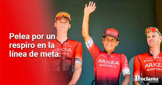 Nairo-saluda-al-publico.jpg