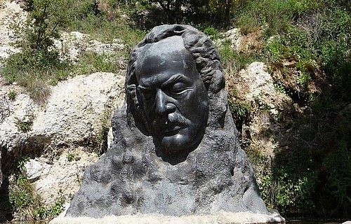 ACERCA DE GIBRÁN 2 ACERCA DE GIBRÁN 2