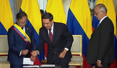 Tres-nuevos-ministros-y-director-del-DAPRE.jpg
