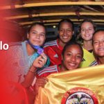 Un fervoroso recibimiento para las superpoderosas
