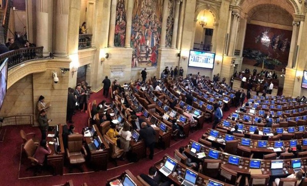 Duro-golpe-de-Cambio-Radical-a-la-Libertad-de-Prensa.jpg