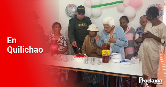 Emotiva-celebracion-del-Dia-de-la-Madre-para-las-abuelitas.jpg